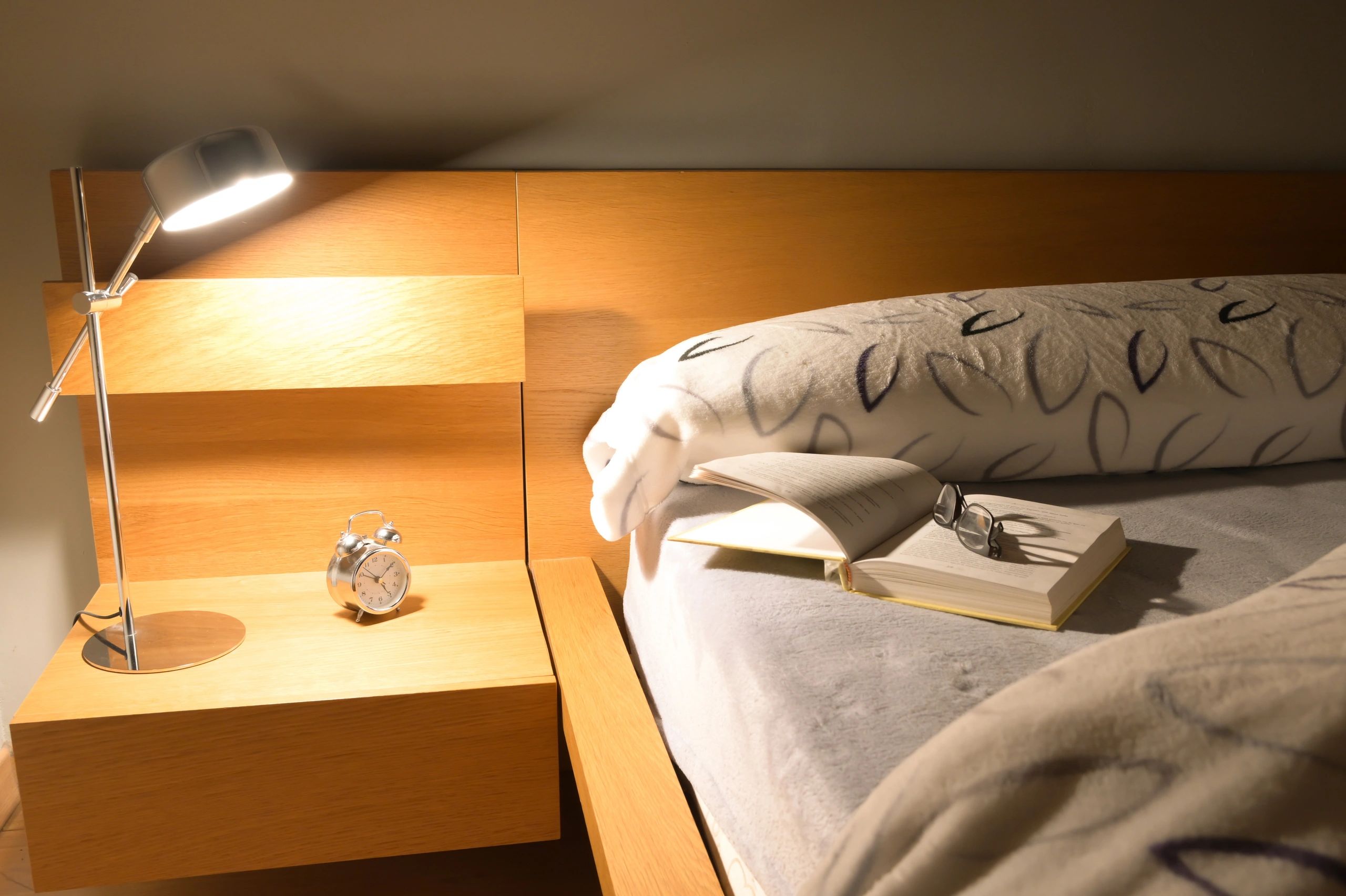 Energy-efficient lamp in a modern interior