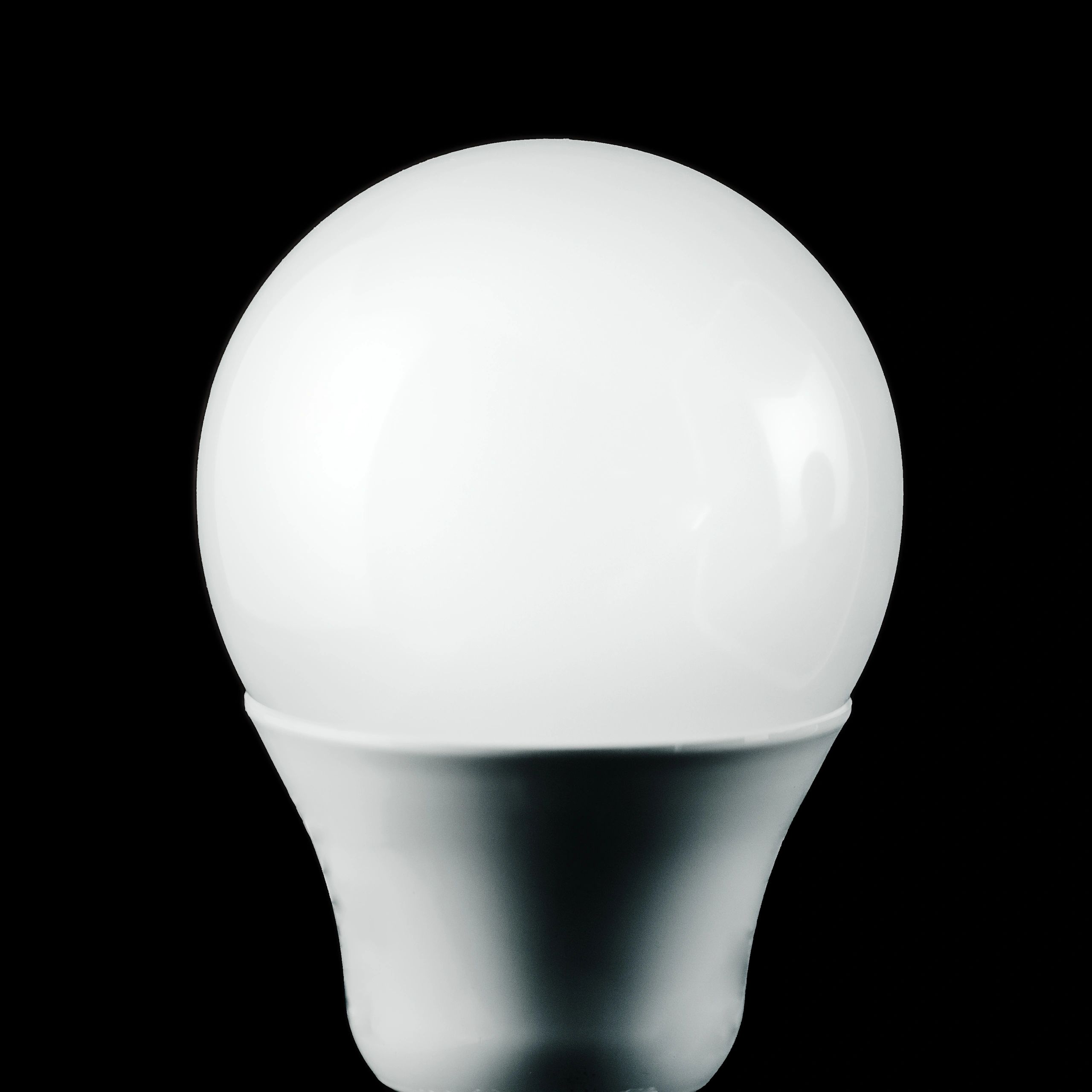 LED light bulb product image